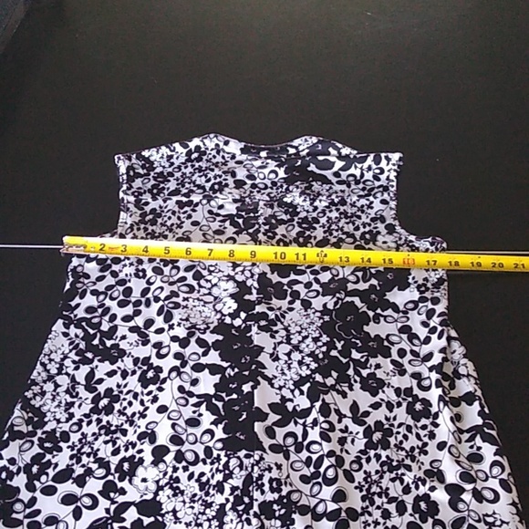 Southern Lady sleeveless shirt - Picture 6 of 7